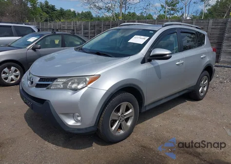 2015 Toyota Rav4 Xle из США, поврежденный, VIN 2T3RFREV2FW343377